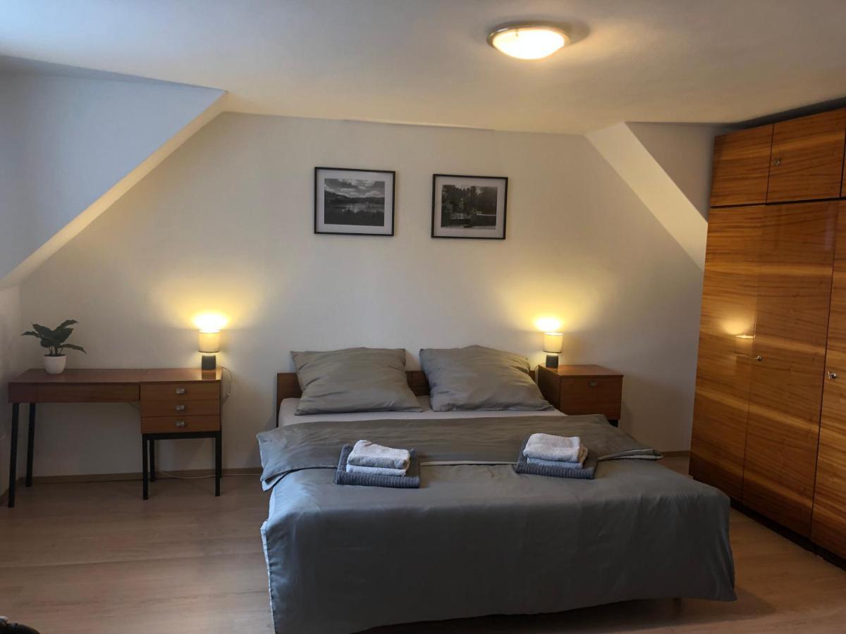 Apartmany Jevany Экстерьер фото