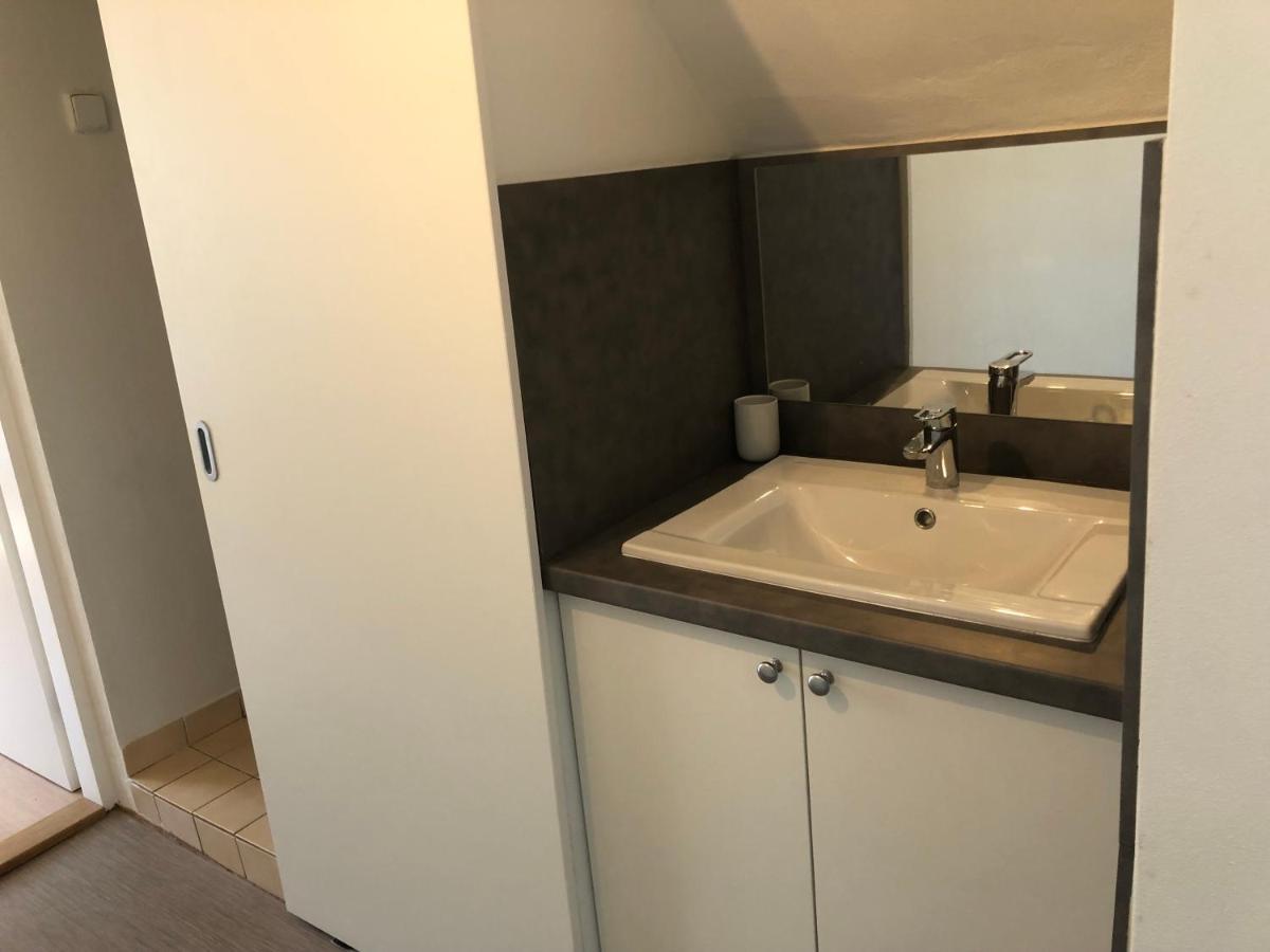 Apartmany Jevany Экстерьер фото